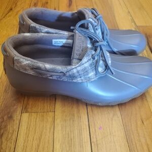 ☆SOLD☆ Sperry Top Sider Women's Gray Low Cut Duck Boots Plaid Print Size 9.5M